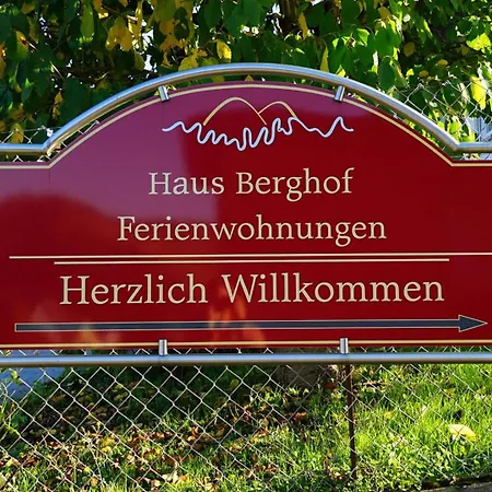 Haus Berghof Moselpanorama *