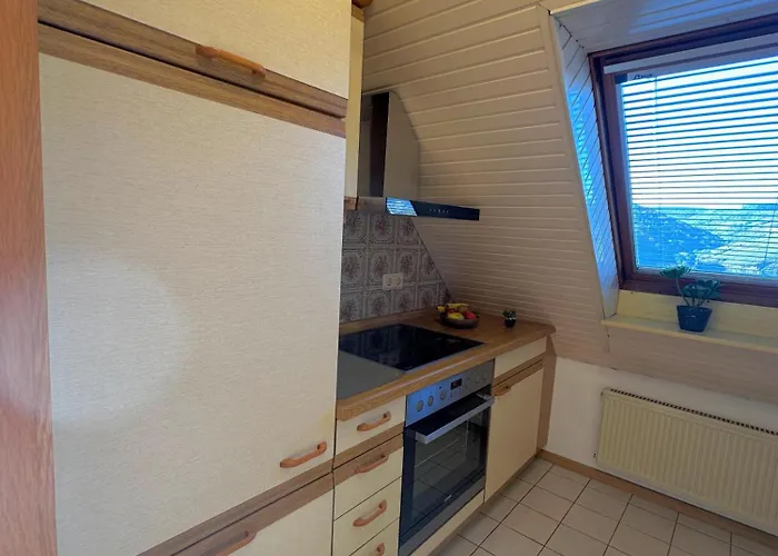 Haus Berghof Moselpanorama * Neumagen-Dhron